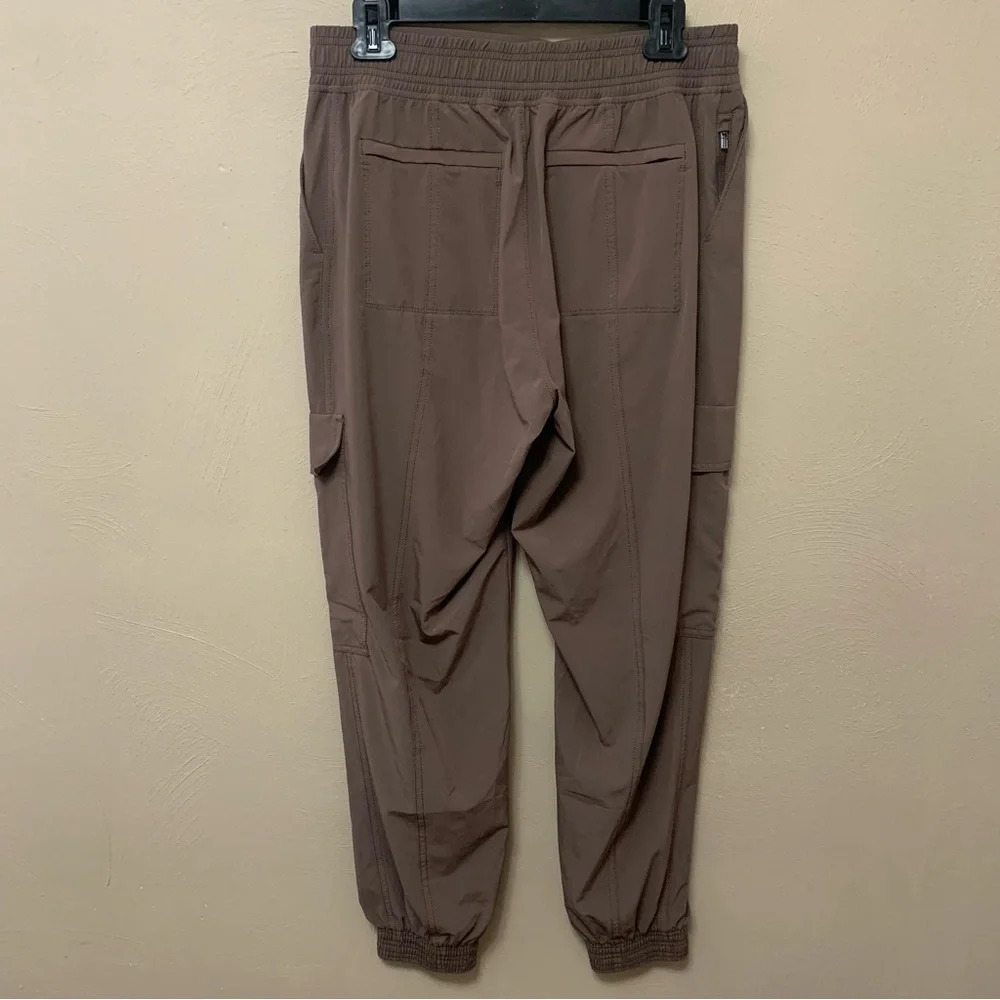 Athleta Chelsea Utility Jogger - Picture 8 of 13